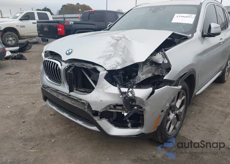 2021 BMW X3 xDrive30I z USA, uszkodzony, nr VIN 5UXTY5C00M9H70619